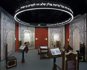 Photos courtesy of M. STAROWIEYSKA, D.GOLIK/POLIN Museum of the History of Polish Jews.